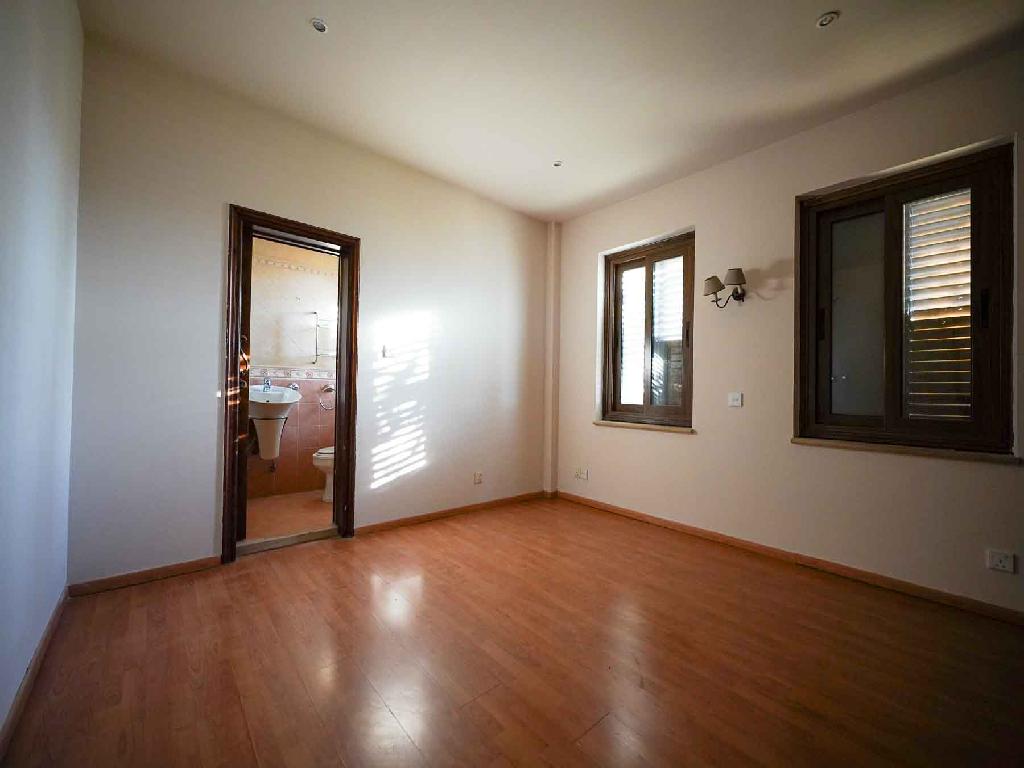 Detached house-Tseri-CP10036