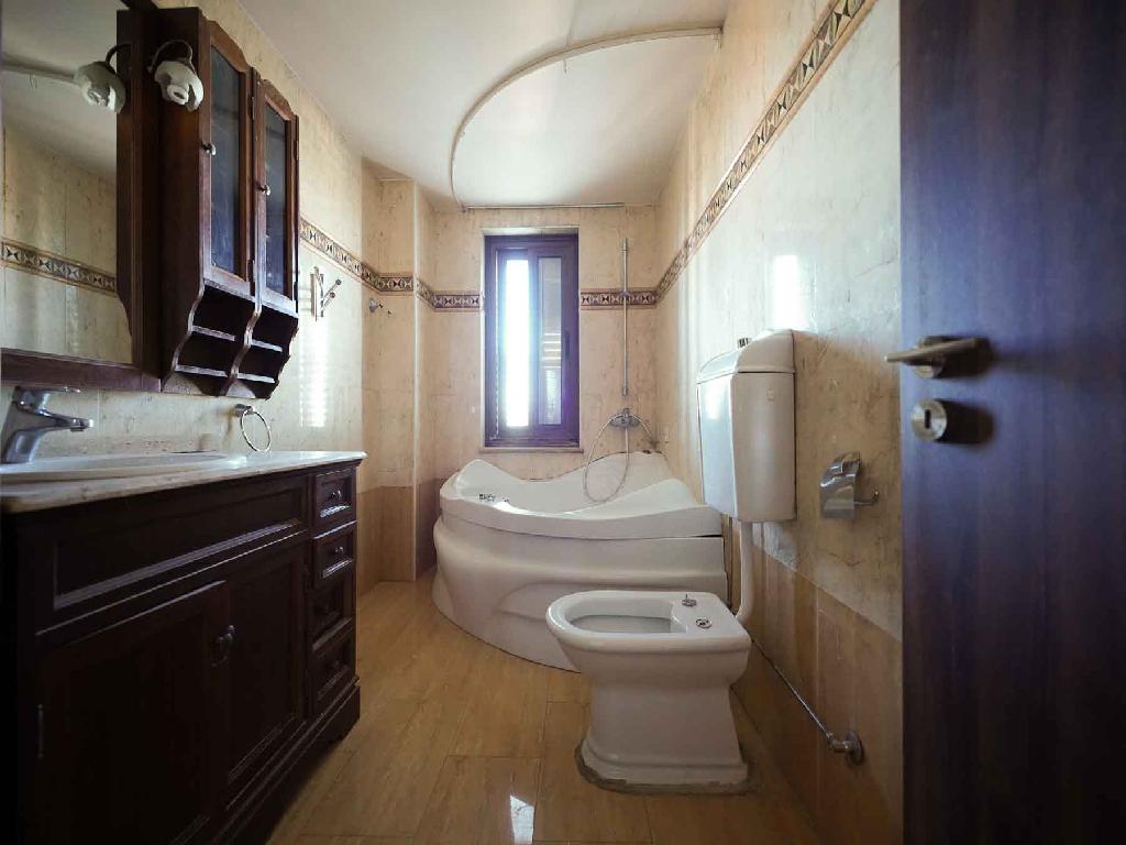 Detached house-Tseri-CP10036