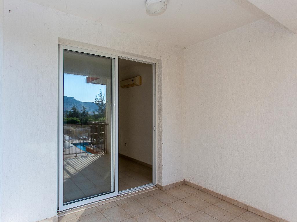 Flat-Pegeia-PR46290