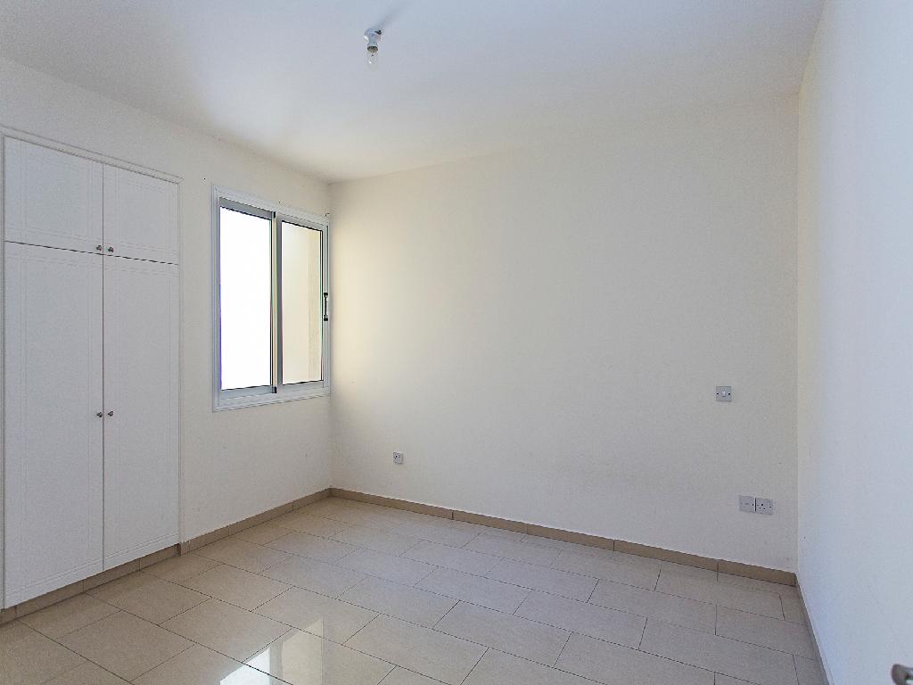 Flat-Pegeia-PR46290