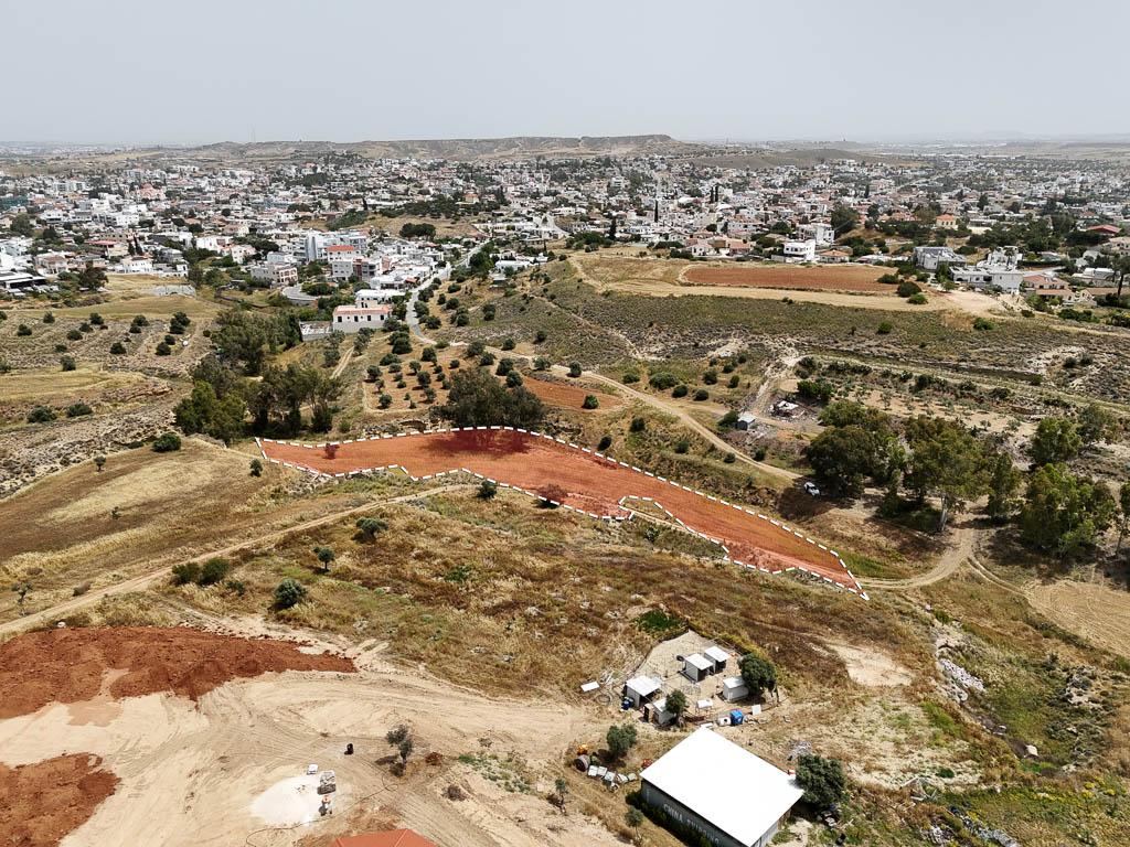 Field - Tseri, Nicosia