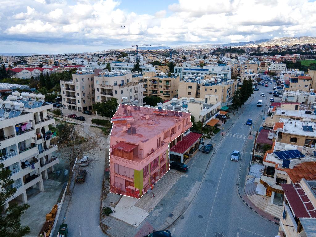 Mixed use building - Kato Pafos, Paphos