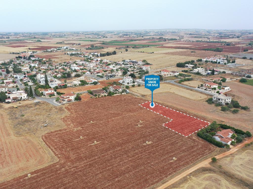 Field-Avgorou-PR38027