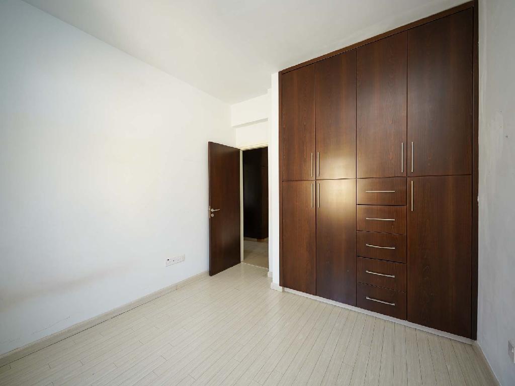 Detached house-Lakatameia-PR40715