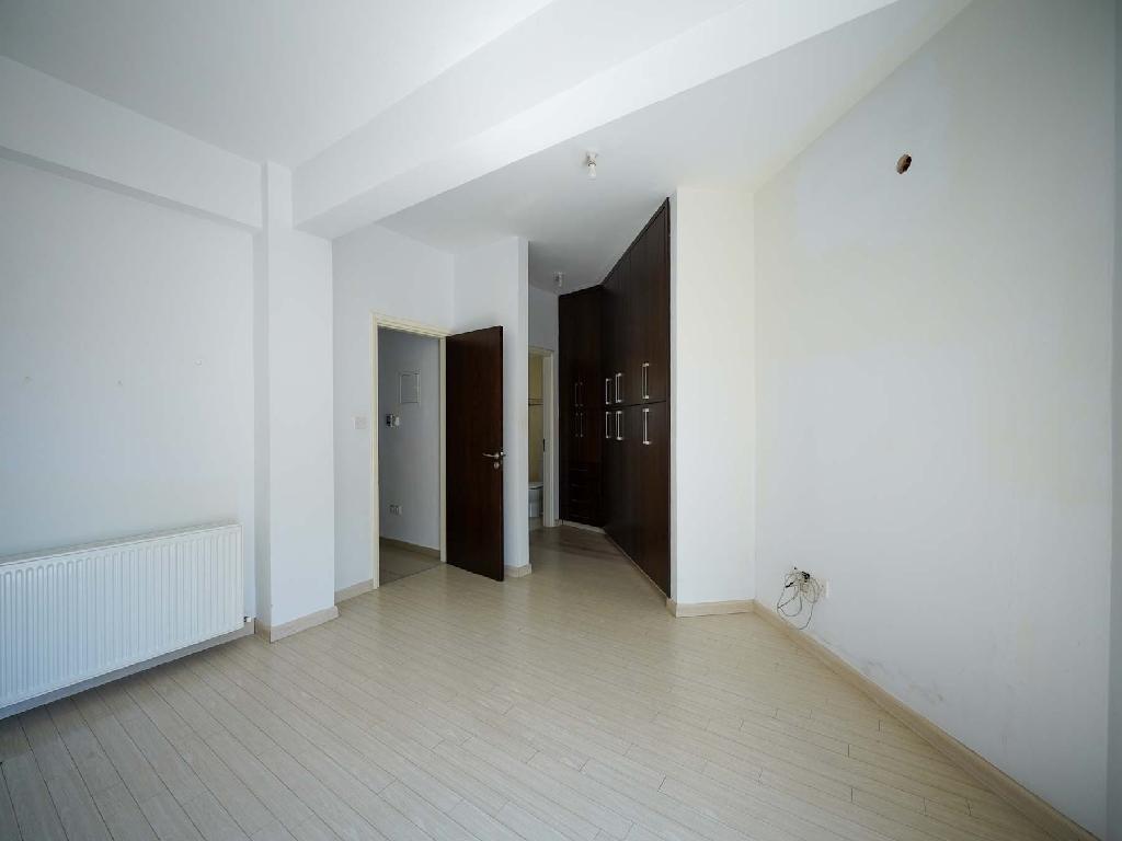 Detached house-Lakatameia-PR40715