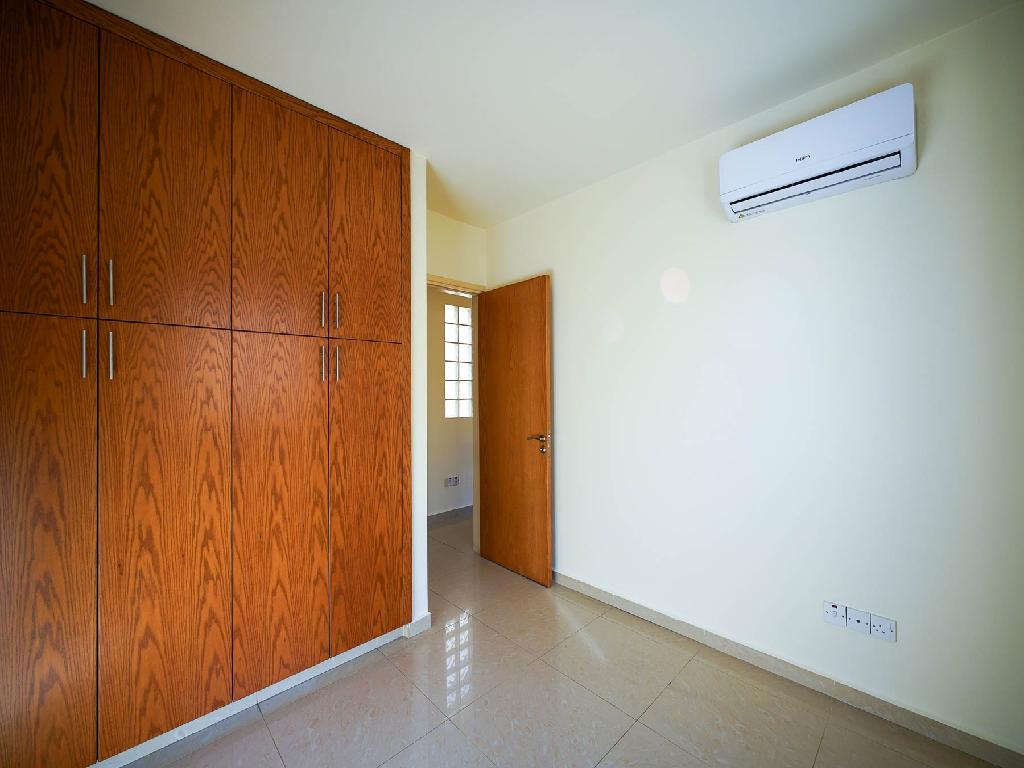 Flat-Lakatameia-PR44478