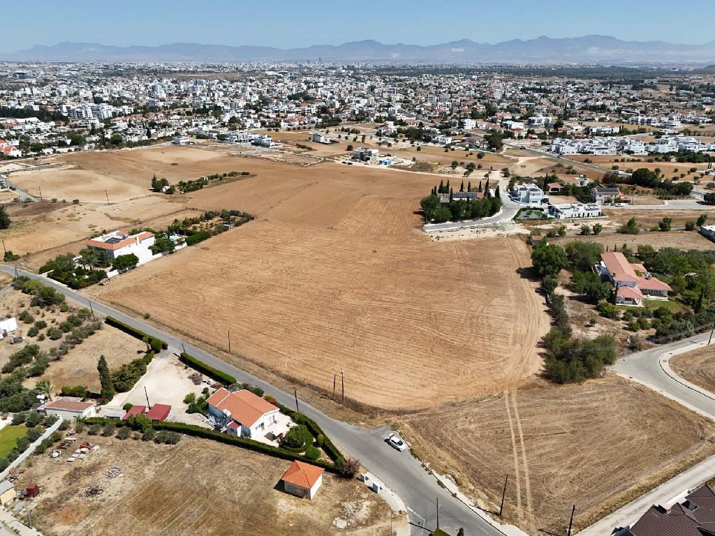 Field (Share) - Latsia, Nicosia