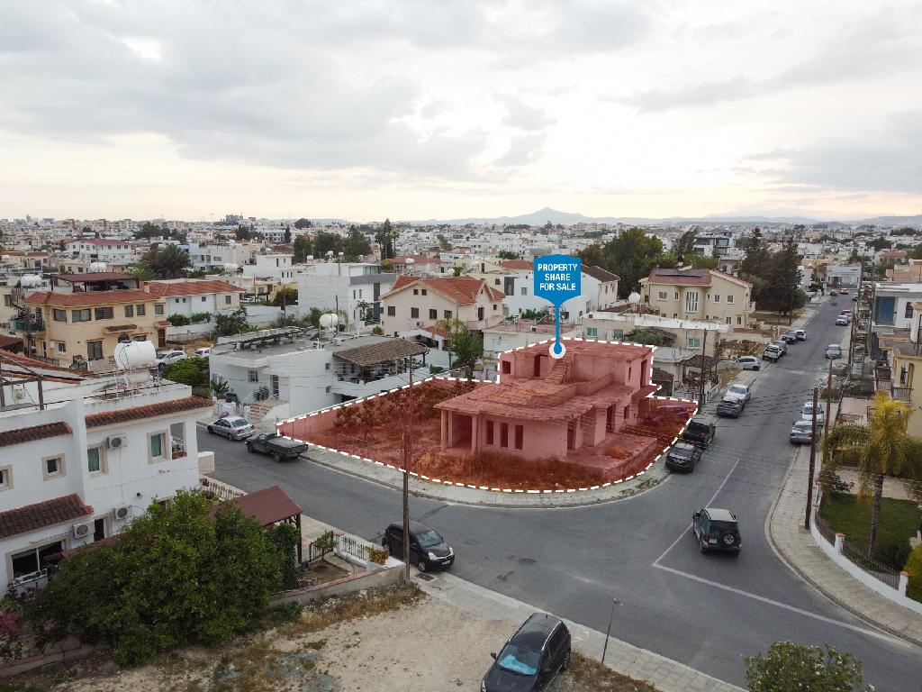 Detached house-Livadia-PR42357