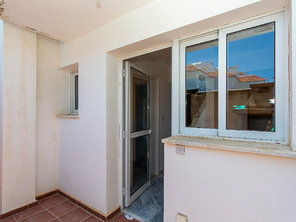 &Mu;&epsilon;&zeta;&omicron;&nu;έ&tau;&alpha;-&Alpha;&rho;&gamma;ά&kappa;&alpha;-PR45787