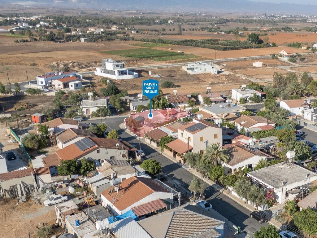 &Kappa;&alpha;&tau;&omicron;&iota;&kappa;ί&alpha; - &Kappa;&omicron;&kappa;&kappa;&iota;&nu;&omicron;&tau;&rho;&iota;&mu;&iota;&theta;&iota;ά, &Lambda;&epsilon;&upsilon;&kappa;&omega;&sigma;ί&alpha;