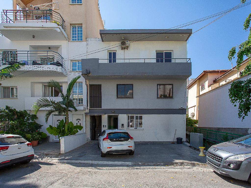 Three storey building - Katholiki, Limassol