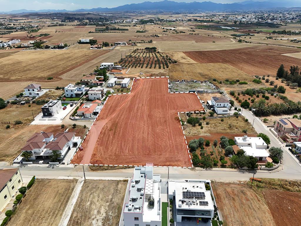Field-Lakatameia-PR40318