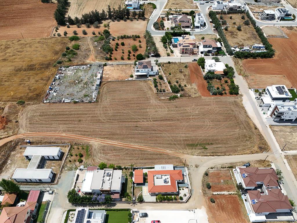 Field-Lakatameia-PR40318