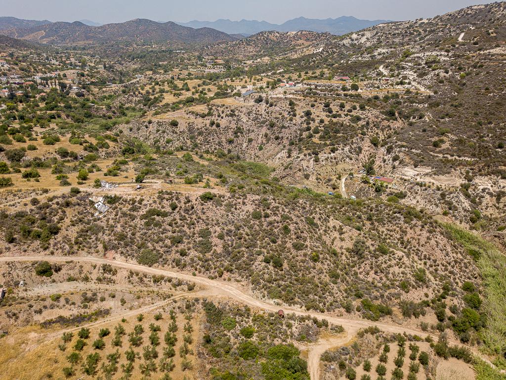 Field-Asgata-PR11783