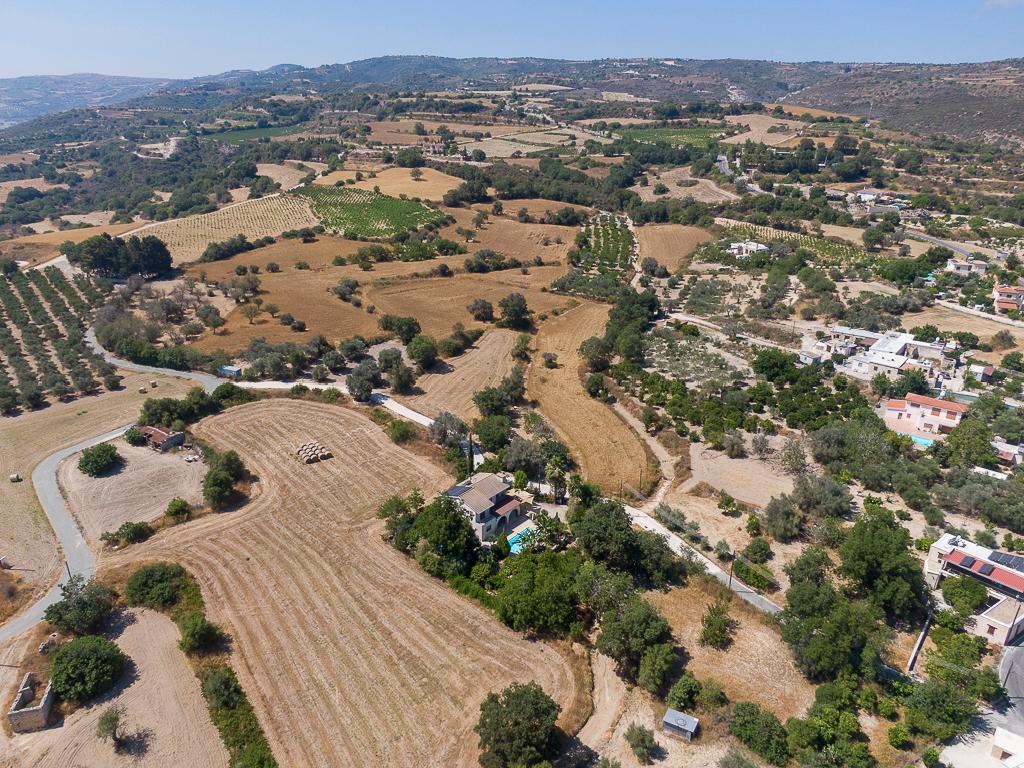 Field-Pano Akourdaleia-PR43034