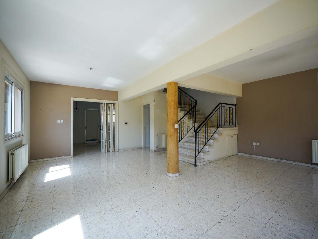 Semidetached house-Egkomi-PR42512