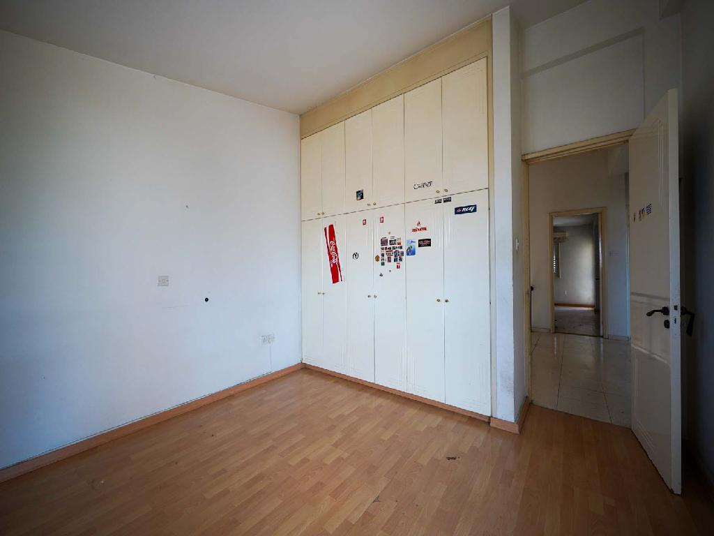 Semidetached house-Egkomi-PR42512