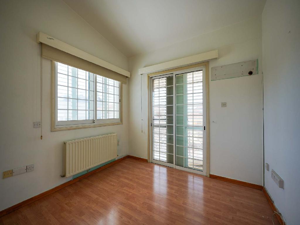 Semidetached house-Egkomi-PR42512