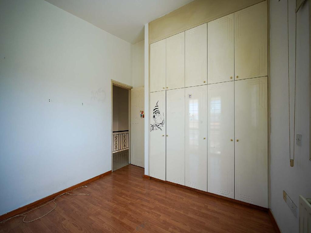 Semidetached house-Egkomi-PR42512