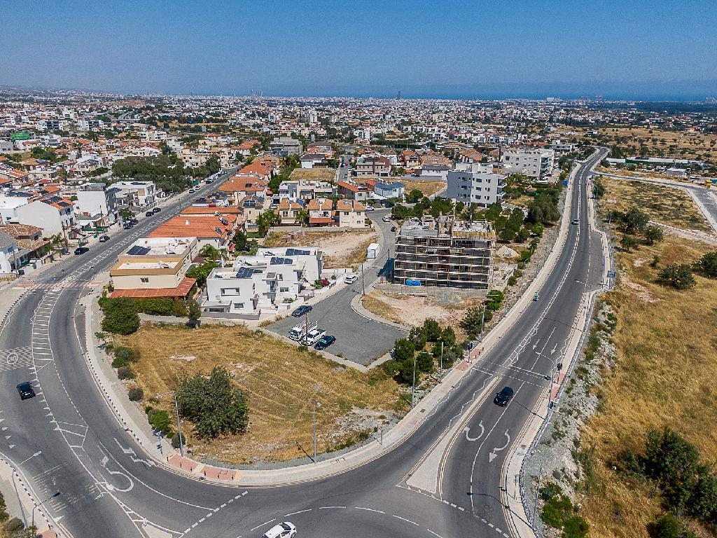 Detached house-Ypsonas-PR45392