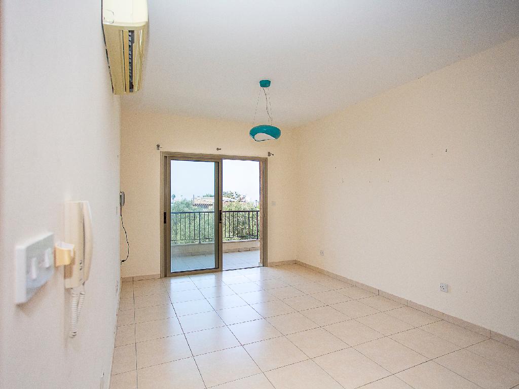 Flat-Kissonerga-PR46472