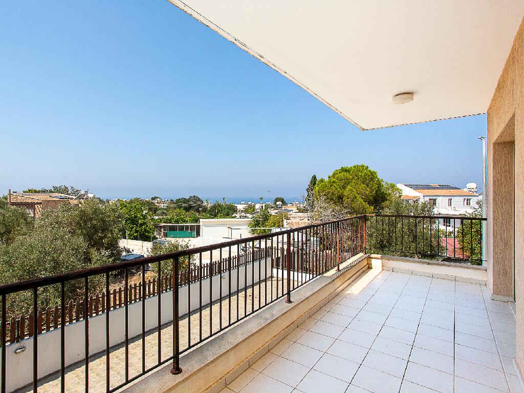 Flat-Kissonerga-PR46472