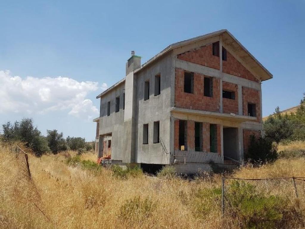 Two Incomplete Houses - Pera (Oreinis), Nicosia
