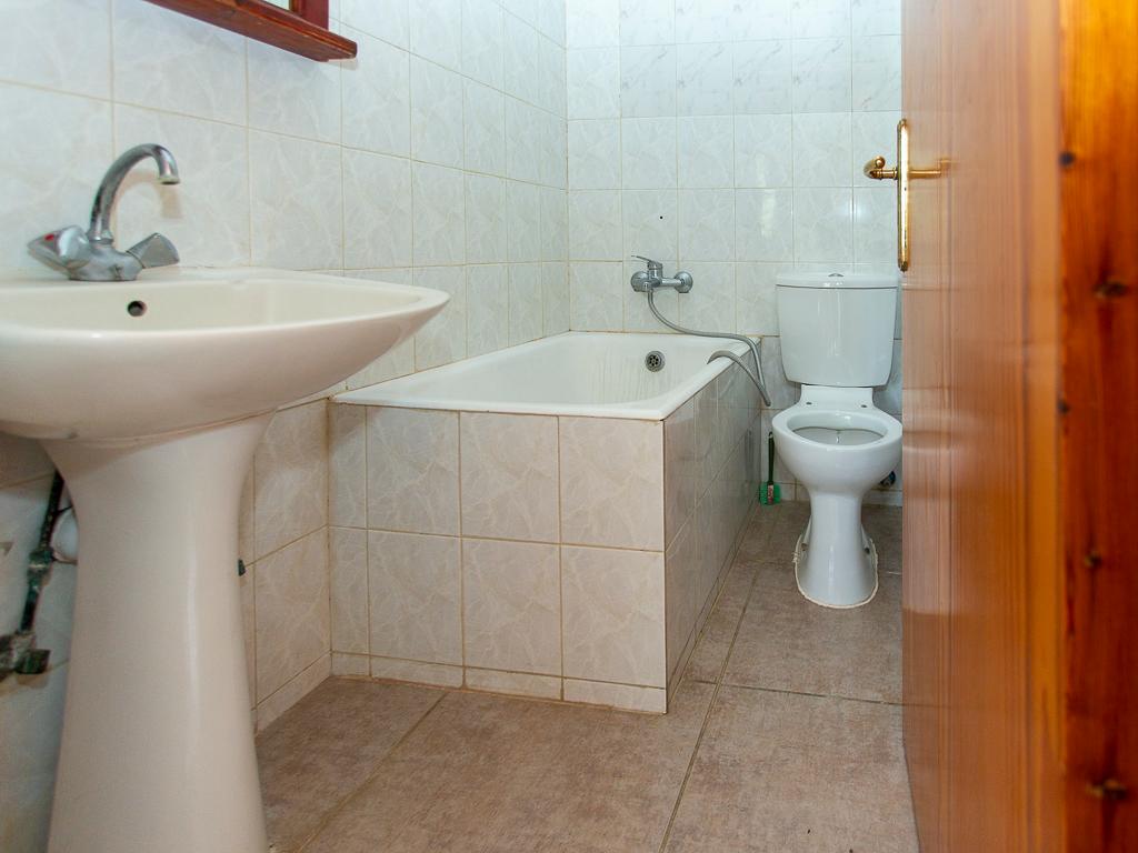 Detached house-Choli-PR40984