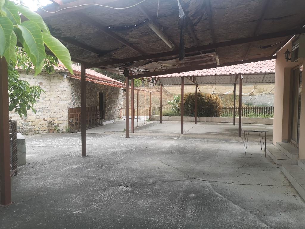 Commercial building-Kalo Chorio-PR38551