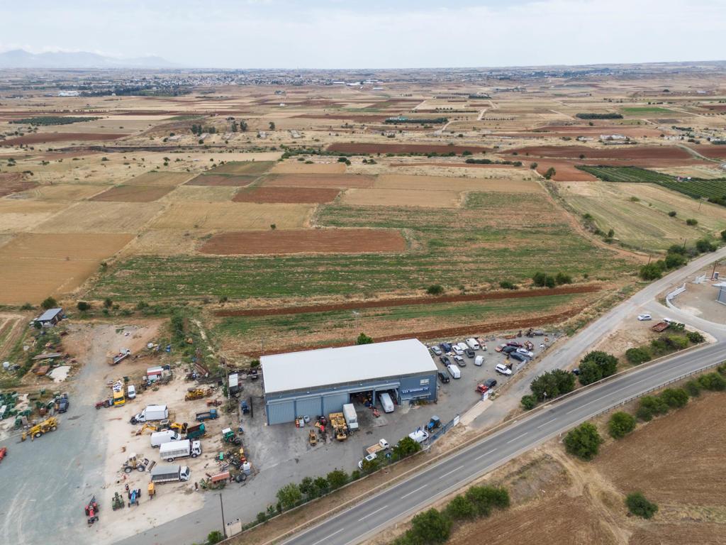 Field - Peristerona, Nicosia