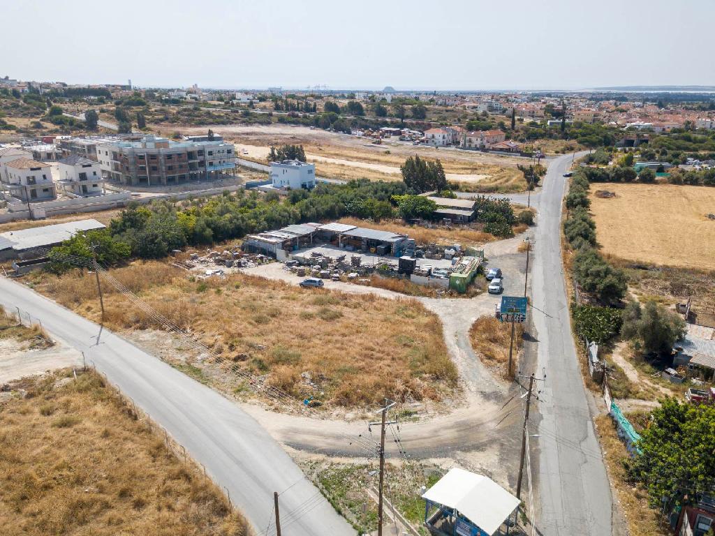 Field-Kolossi-PR39084