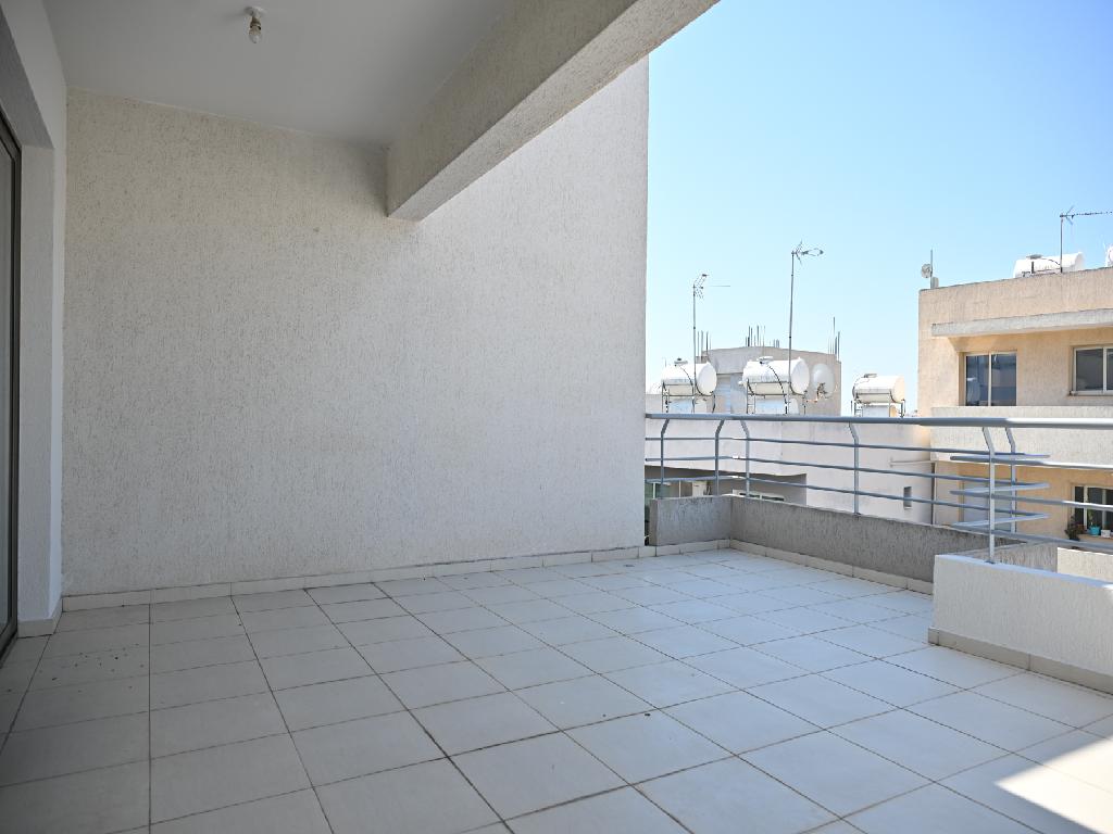 Flat-Larnaca Municipality-PR44555