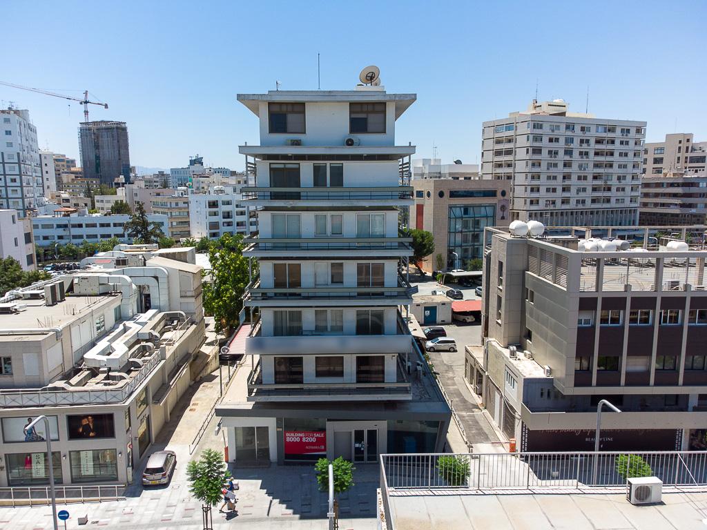 Commercial building - Makarios III Avenue, Nicosia Center