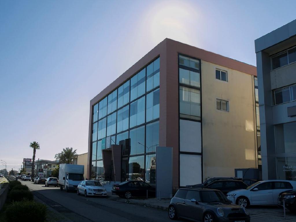 Commercial building-Aradippou-PR32698