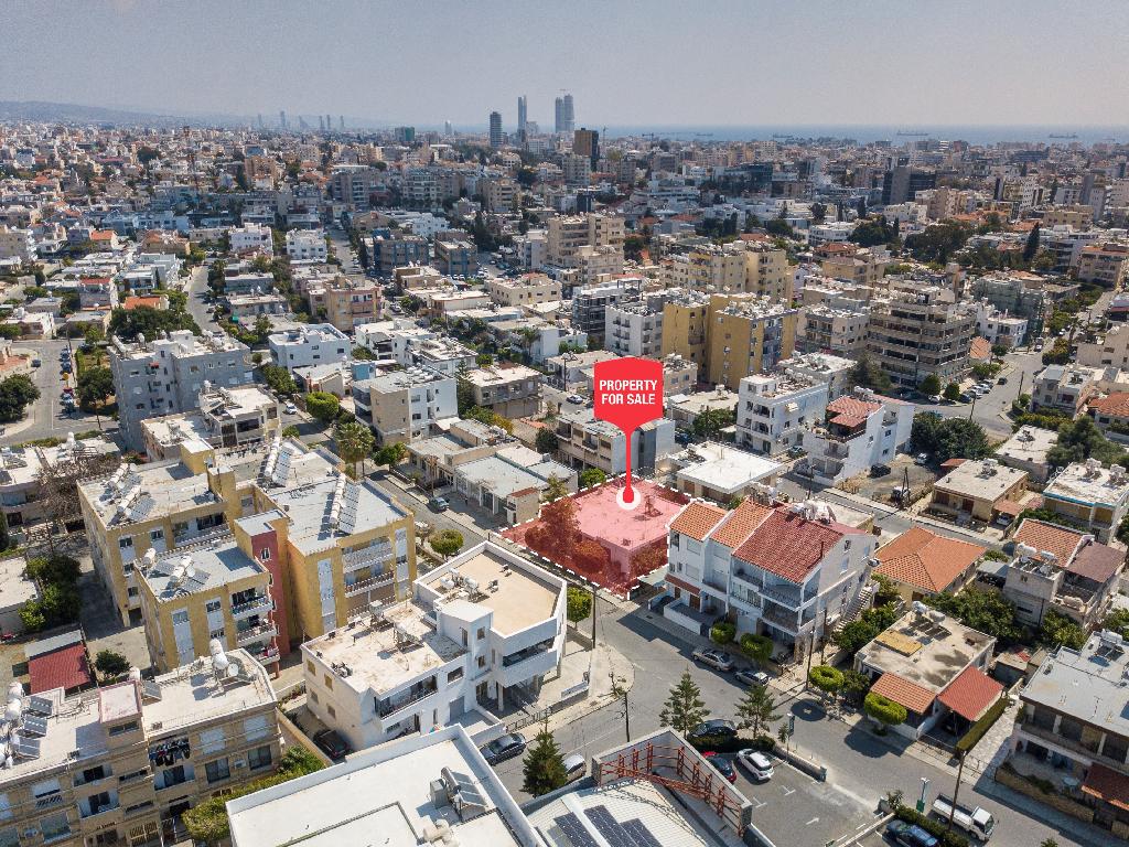 Detached house-Pissouri-PR34119