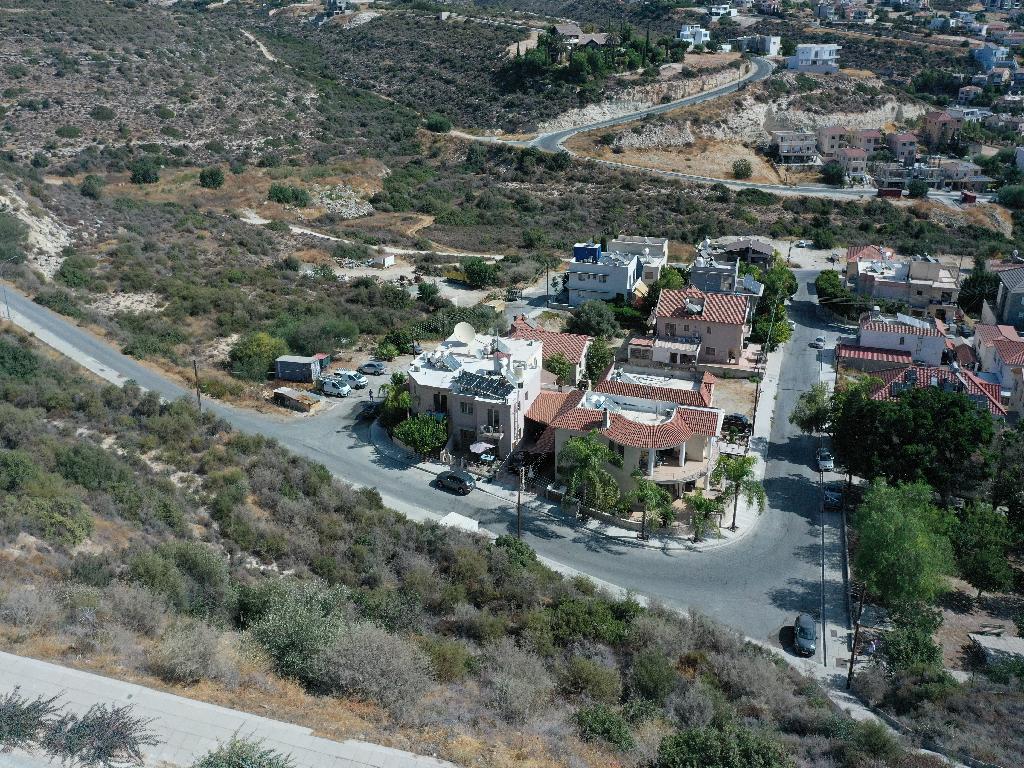 Plot - Agia Fylaksi, Limassol