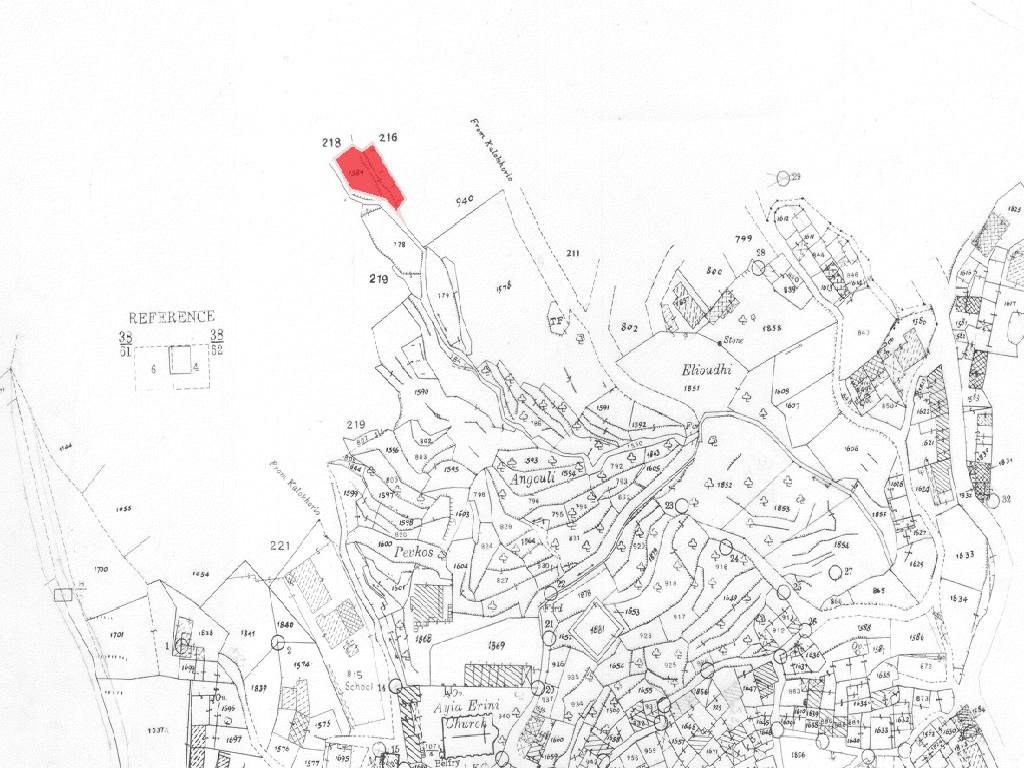 Field-Farmakas-PR41872