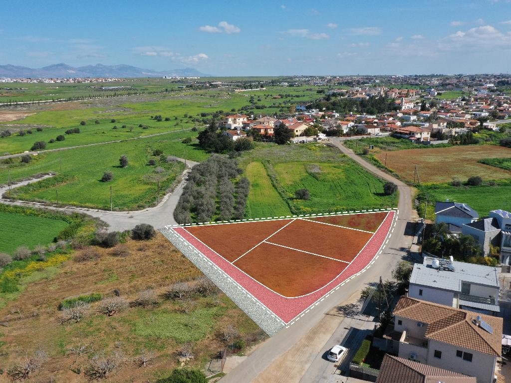 Field - Kokkinotrimithia, Nicosia