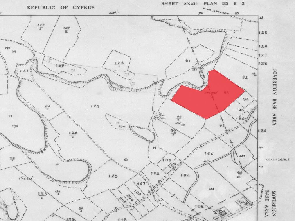 Field-Acheritou-PR40091