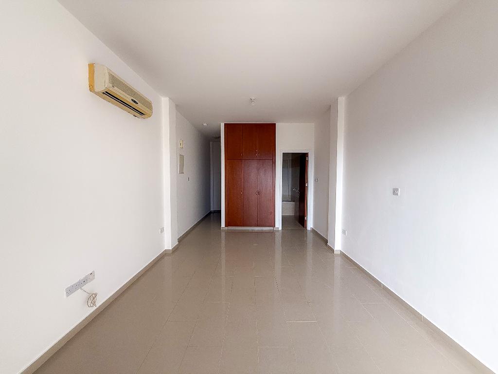 Studio-Pegeia-PR41185