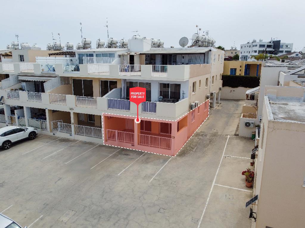 Flat-Deryneia-PR42678