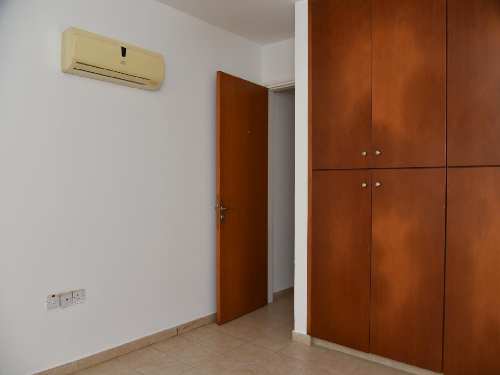 Flat-Deryneia-PR42678