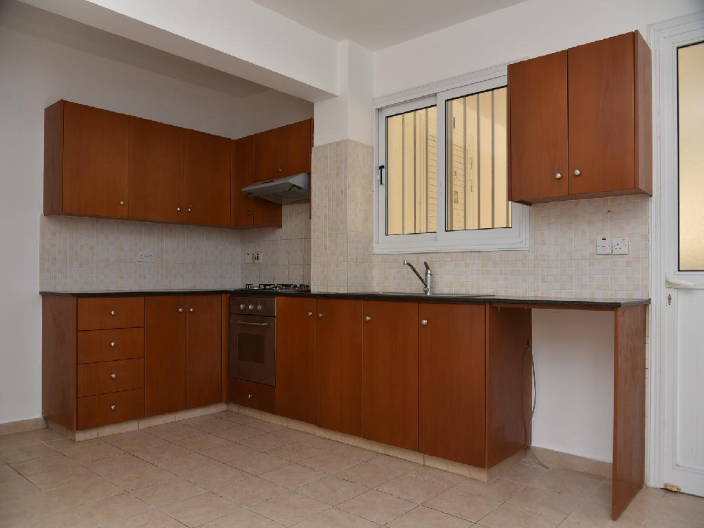 Flat-Deryneia-PR42678