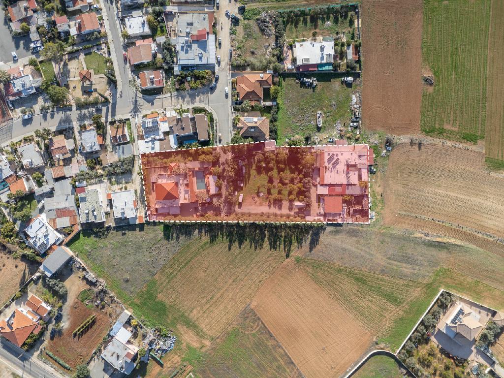 Two houses and an under division plot (Share) &ndash; Agioi Trimithias (Shares), Nicosia