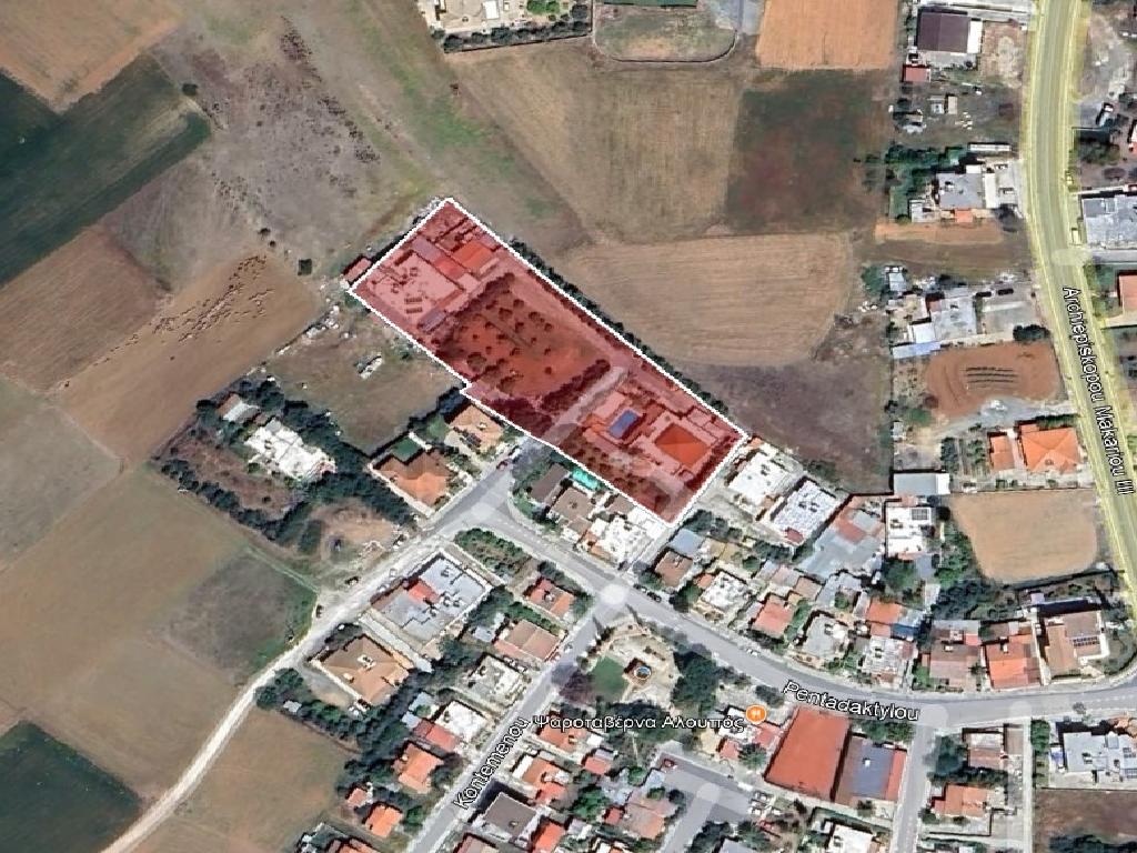 Two houses and an under division plot (Share) – Agioi Trimithias (Shares), Nicosia
