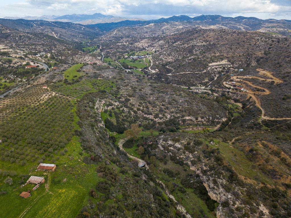 &Chi;&omega;&rho;ά&phi;&iota;-&Chi;&omicron;&iota;&rho;&omicron;&kappa;&omicron;&iota;&tau;ί&alpha;-CP10237