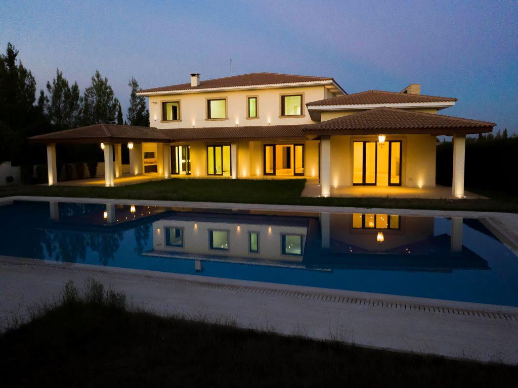 Luxury Mansion - GSP, Strovolos