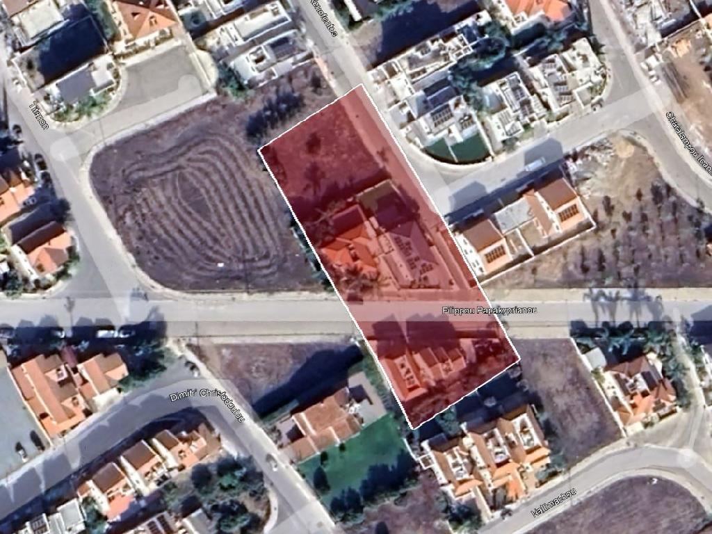 Field-Latsia-PR35489