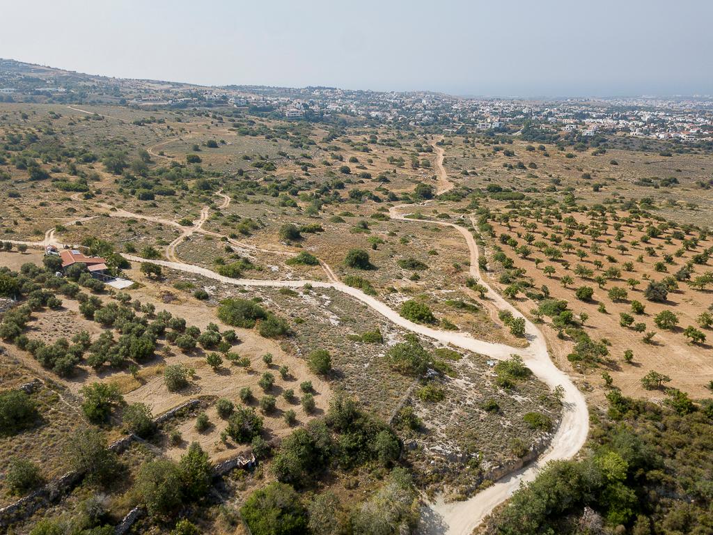 Field (Share) - Anavargos, Paphos