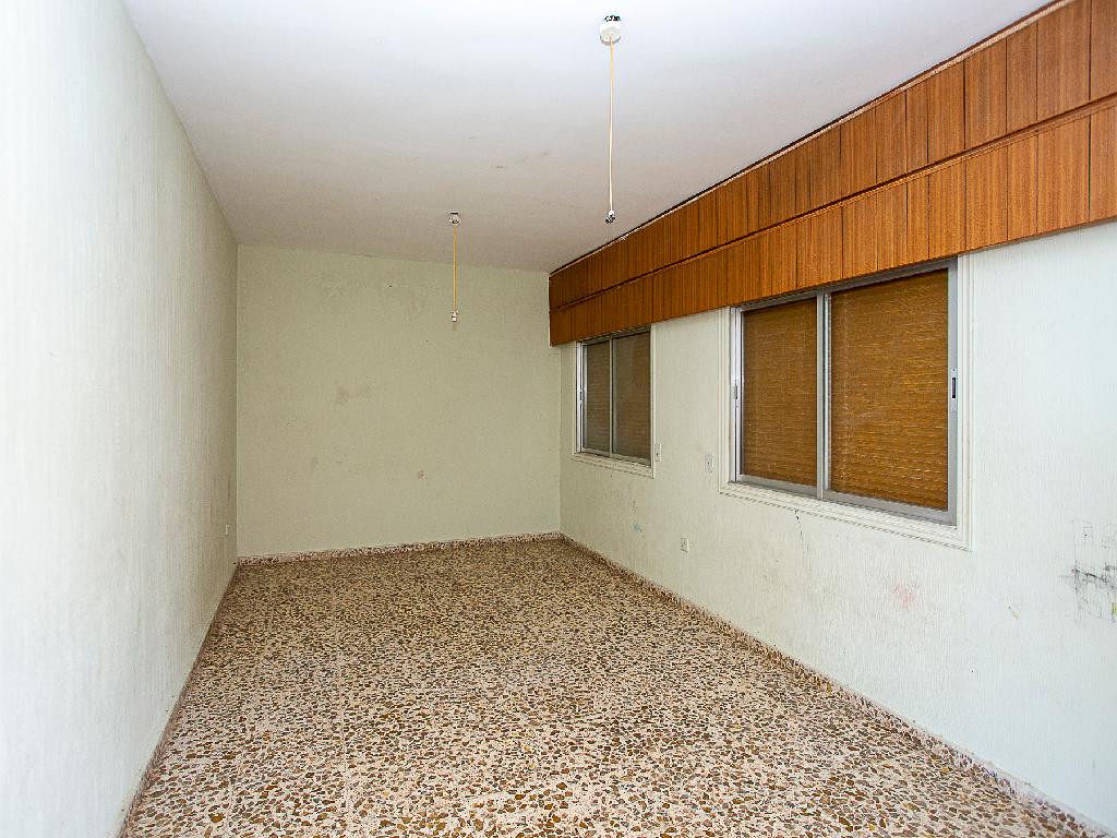 Detached house-Pegeia-PR40552